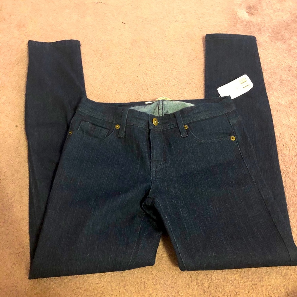 NWT Dark skinny jeans